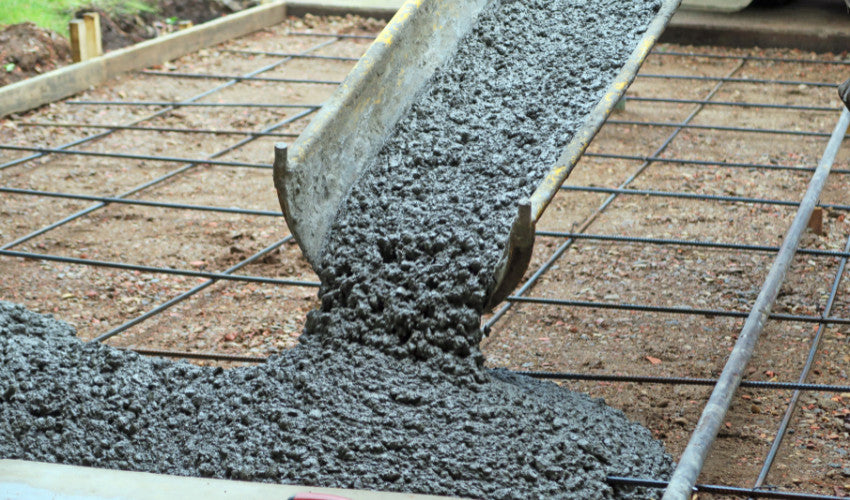 Why Soil Moisture Matters When Pouring Concrete Footings